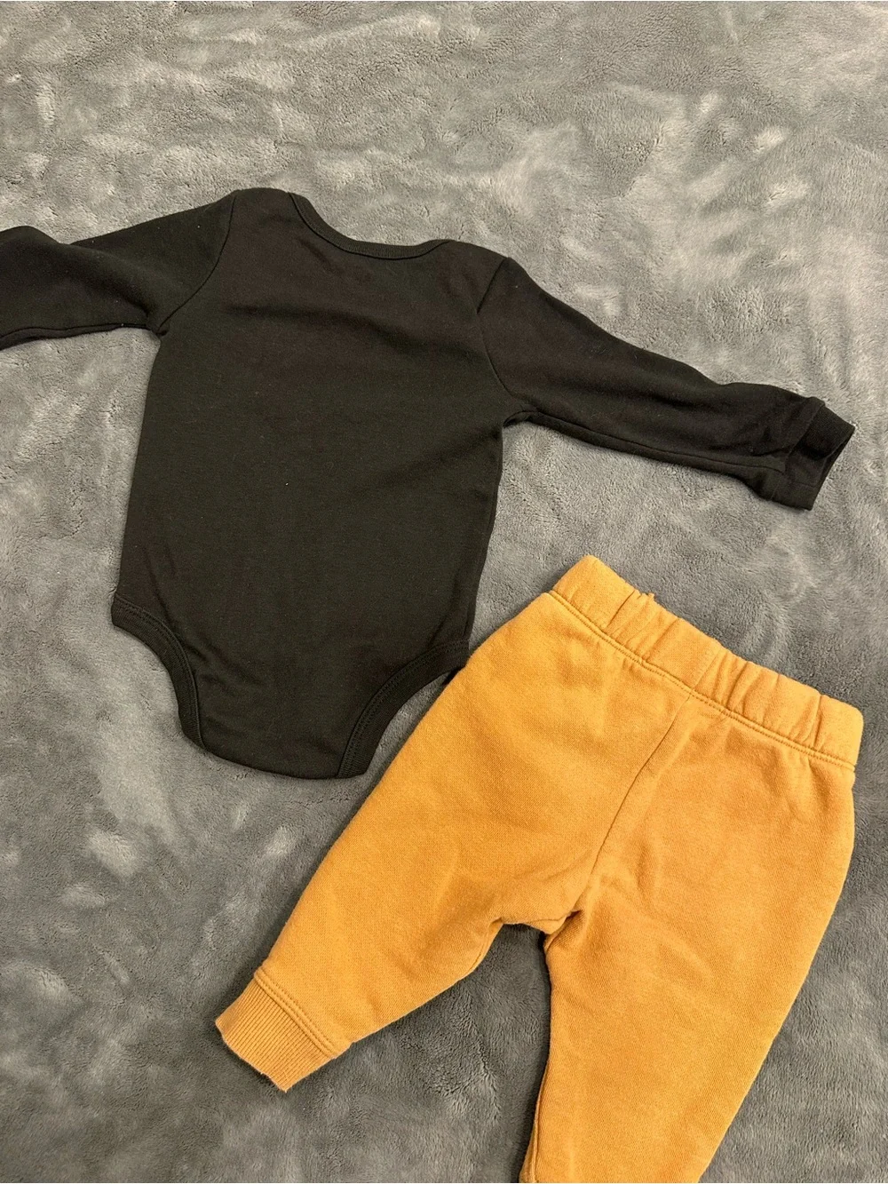 Cat & Jack two piece